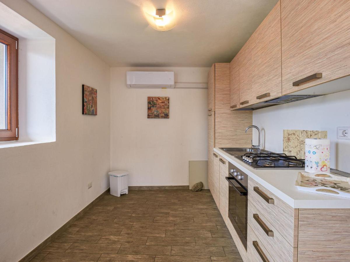 Holiday Home Rustico Maria - Dma392 By Interhome Vercana Luaran gambar