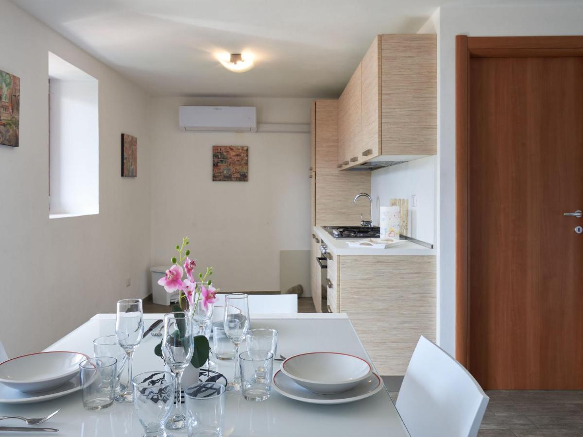 Holiday Home Rustico Maria - Dma392 By Interhome Vercana Luaran gambar