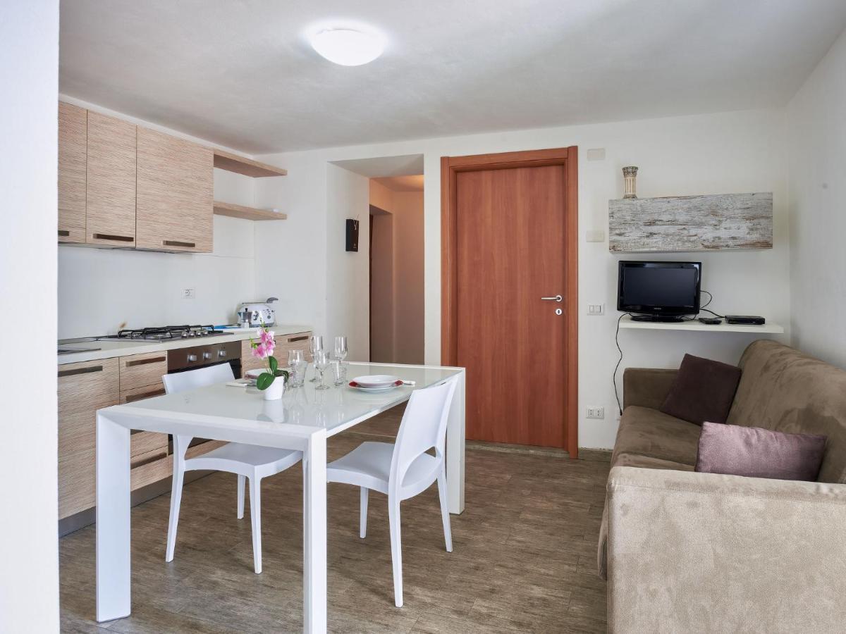 Holiday Home Rustico Maria - Dma392 By Interhome Vercana Luaran gambar